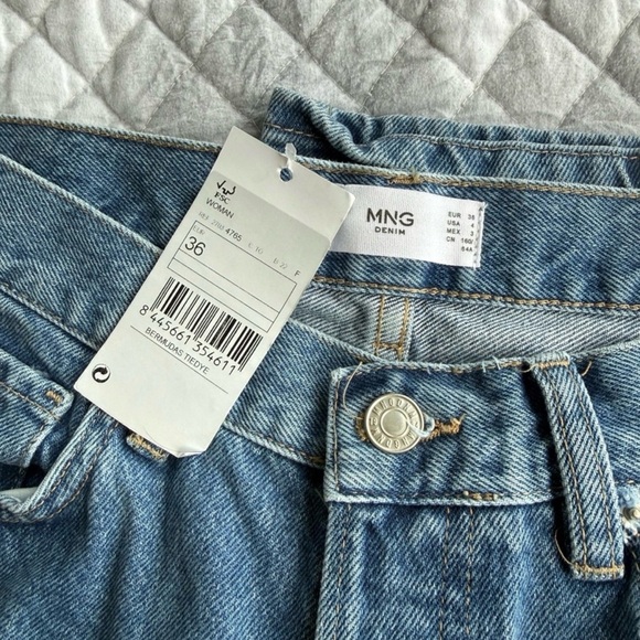 Mango Bermuda Low Waist Shorts. Size 36 - Picture 5 of 5